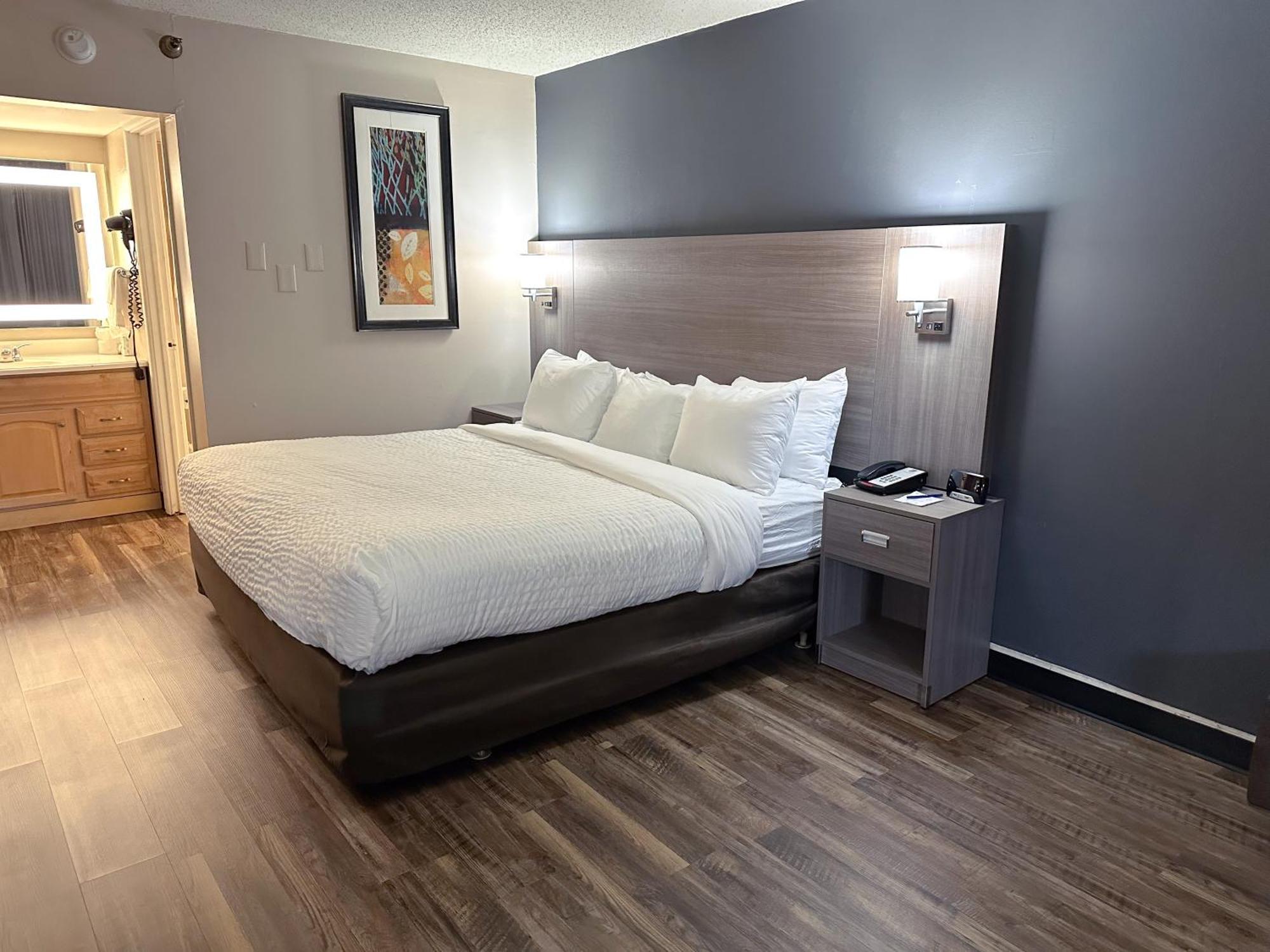Clarion Inn Форт Коллинс Экстерьер фото